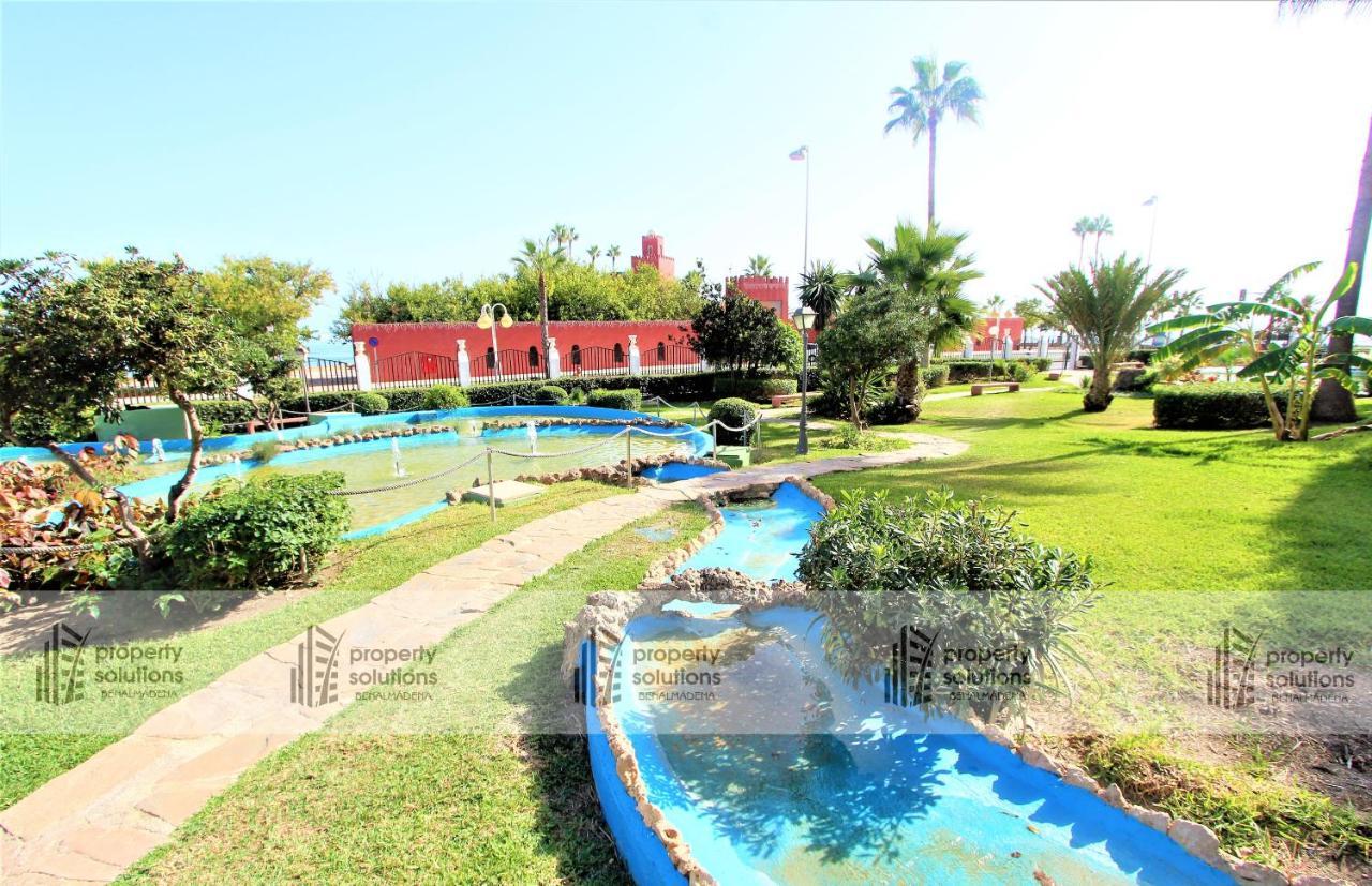 812 Benalbeach. 1ºlinea De Playa. Vistas A La Piscina Y La Montana. Benalmádena Extérieur photo